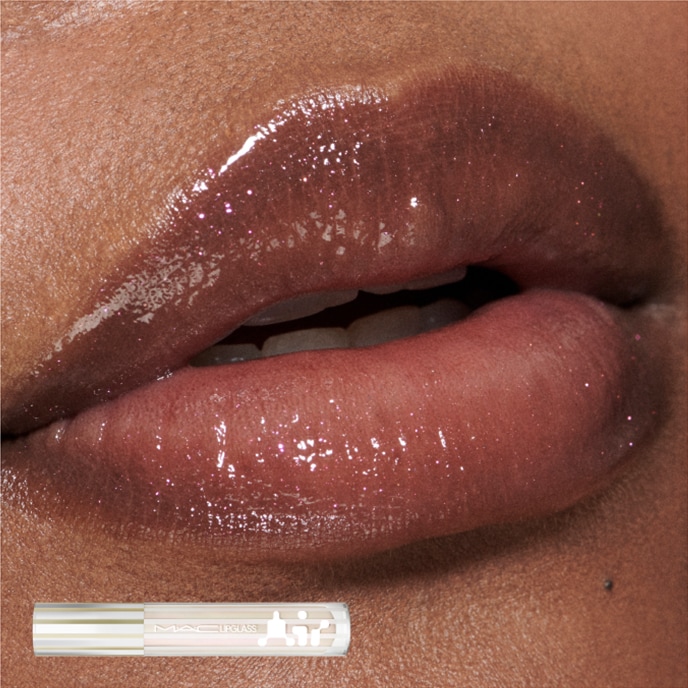 MACXIMAL MATTE LIPSTICK IN LADY DANGER